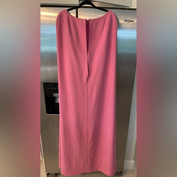 Marchesa Notte pink columnar cape gown - Picture 5 of 8